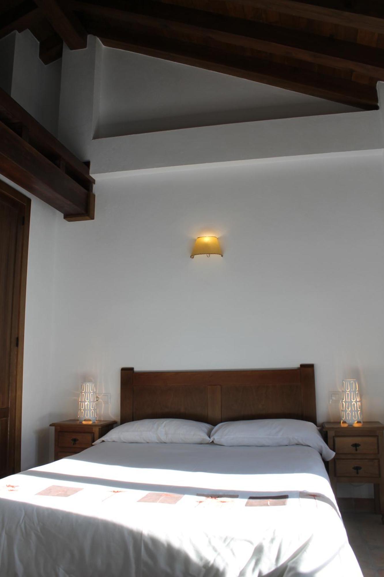 Apartamentos Real Fabrica Hojalata Хускар Номер фото