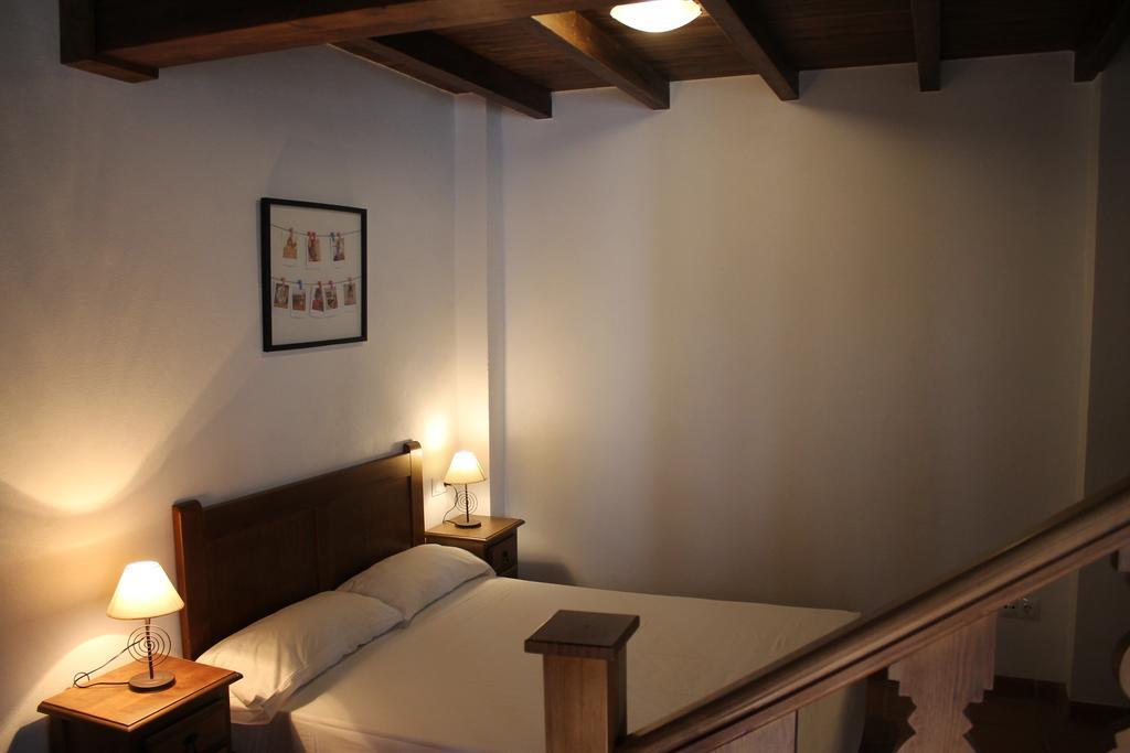 Apartamentos Real Fabrica Hojalata Хускар Экстерьер фото